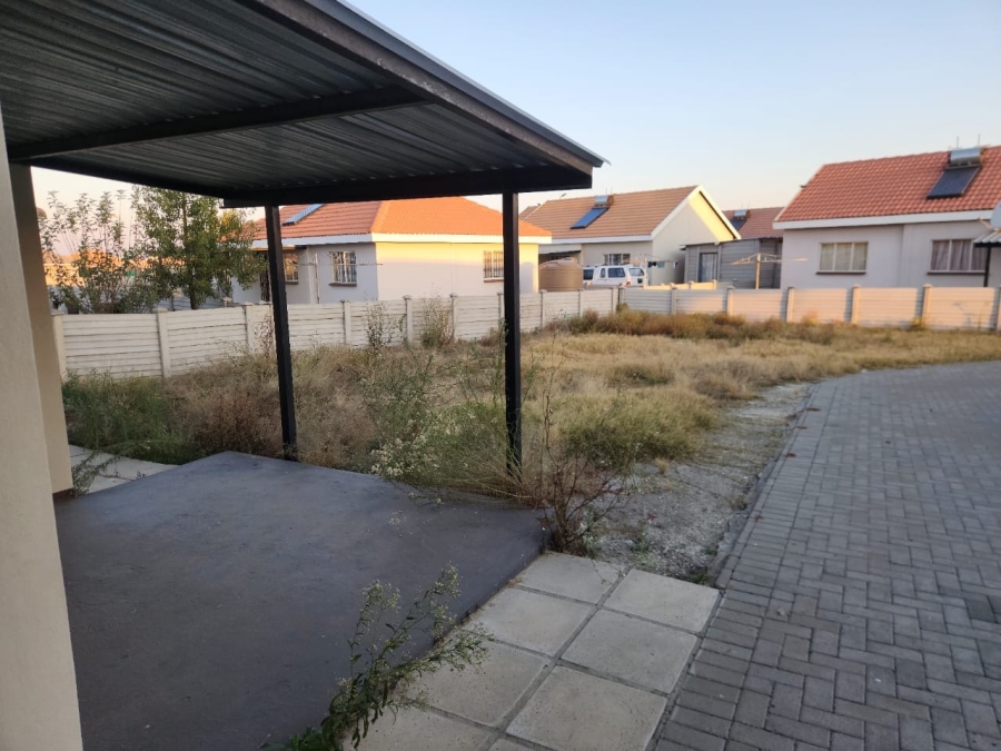 4 Bedroom Property for Sale in Freedom Park North West